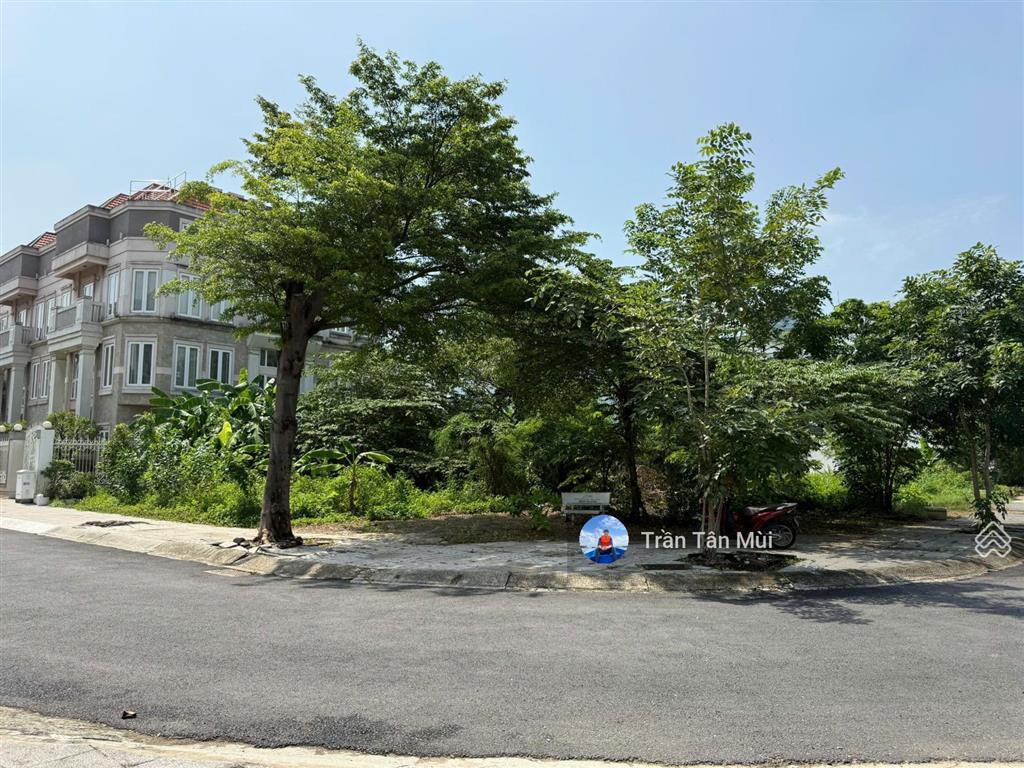 Bán nền biệt thự song lập 8x24  192m2 view công viên, vị trí đẹp thoáng, giá bán tốt 19,2 tỷ