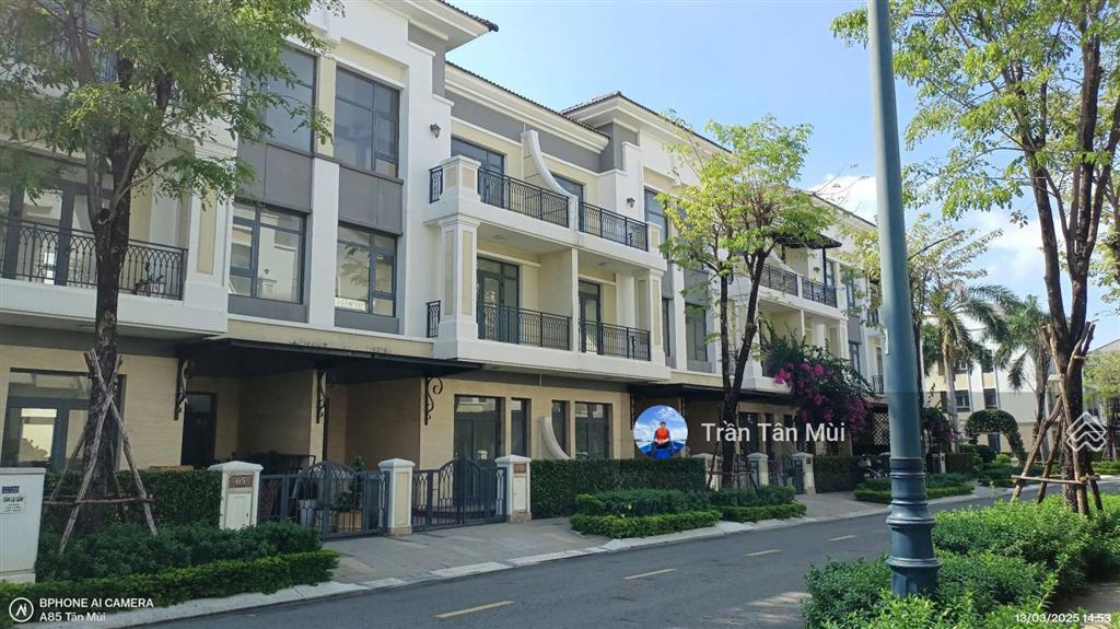 Bán nhà phố hướng đông verosa park, nhà thô 6x17  102m2, sổ hồng giá 18 tỷ tl