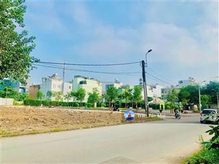 Bán lô đất góc 2 mặt tiền đường lê hữu kiều, cạnh công viên, thuộc dự án tuổi trẻ, 17x23  391m2