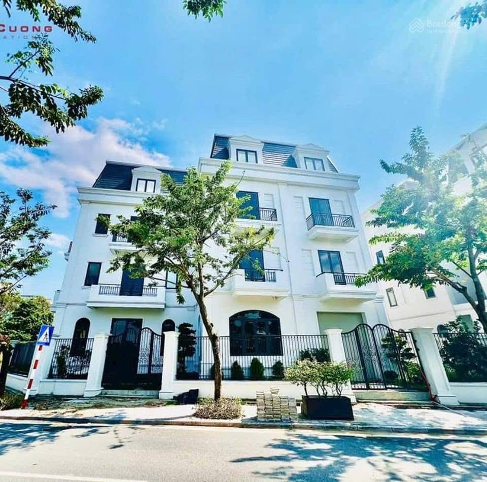 Chính chủ cần cho thuê biệt thự đơn lập khu đô thị mỗ lao diện tích 250m2