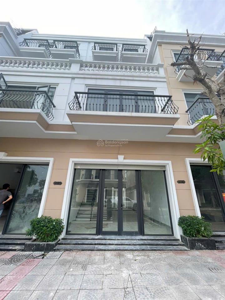 Tôi chính chủ cần bán cắt lỗ căn shophouse pg02 đã hoàn thiện, đường rộng sát vincom  0987 758 ***