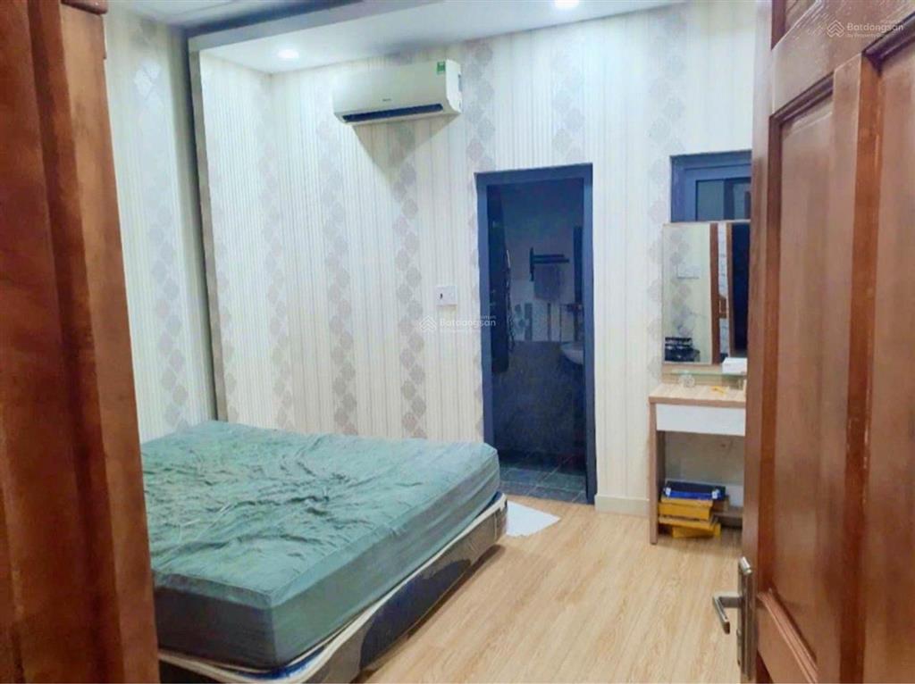 Bán nhà 4x12m 1 trệt 3 lầu. hẻm 6m đường lê trọng tấn phường bình hưng hòa.
