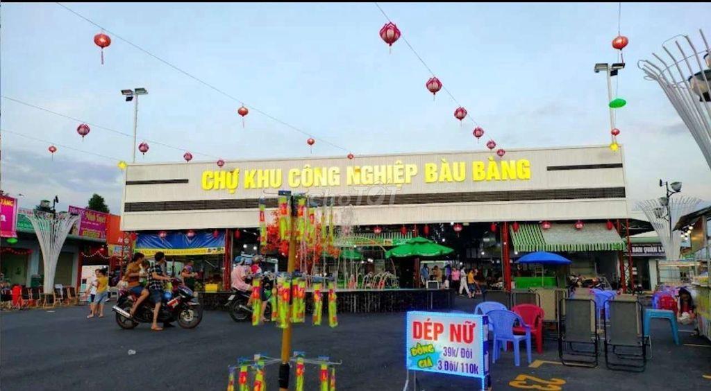 kiot chợ đêm Bàu Bàng