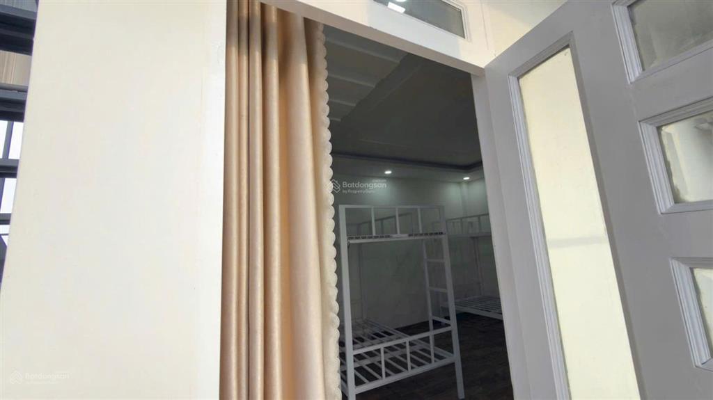 Cho thuê căn hộ dịch vụ 35m2 giá 3.5 tr/1 tháng