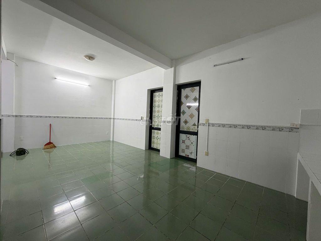 Cho thuê căn hộ chung cư K26 đường Dương Quảng Hàm