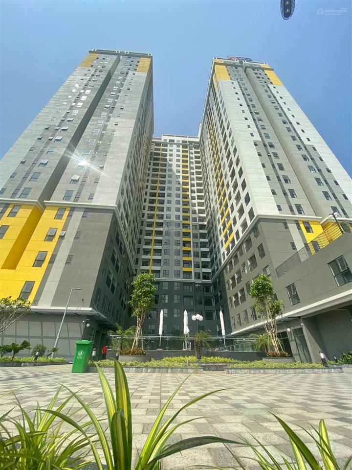 Chỉ 2,3 tỷ shophouse bcons green view, làng đại học, đối diện go dĩ an.