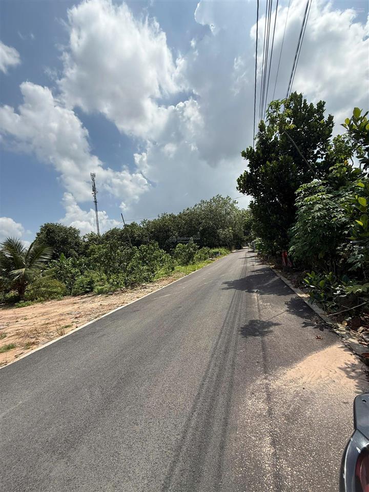 Đất quá rẻ chỉ hơn 4tr/1m2 xây được 10 phòng có thu nhập trên 20tr/1 tháng gần kcn mỹ phước 1,2,3,4