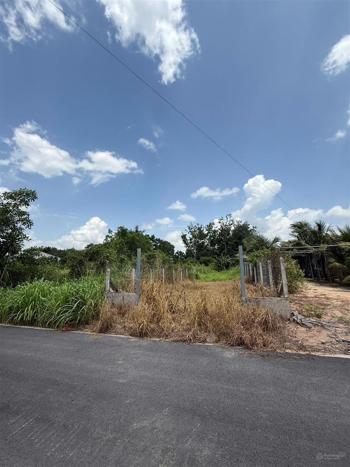 Đất quá rẻ chỉ hơn 4tr/1m2 xây được 10 phòng có thu nhập trên 20tr/1 tháng gần kcn mỹ phước 1,2,3,4