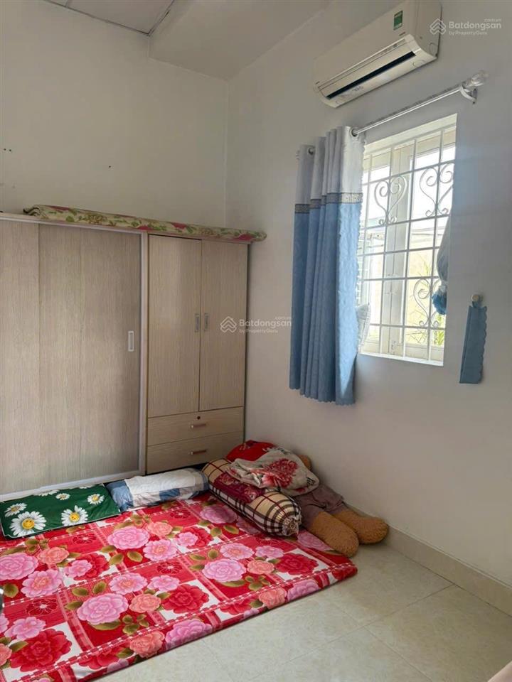 Nhà đường số 9 bhh quận bình tân gần celadon 5,55m x 6,1m trệt, 1 lầu/ sổ hồng