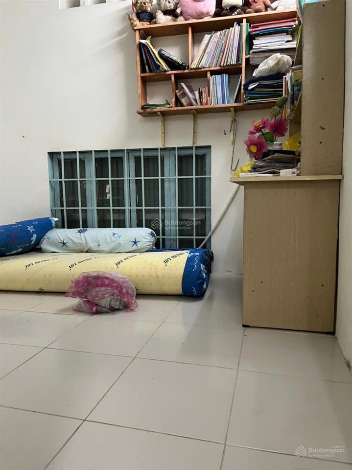 Nhà bán đường tây thạnh quận tân phú 3,05m x 6,15m trệt, 1 lầu/ 2pn sổ hồng hoàn công đủ