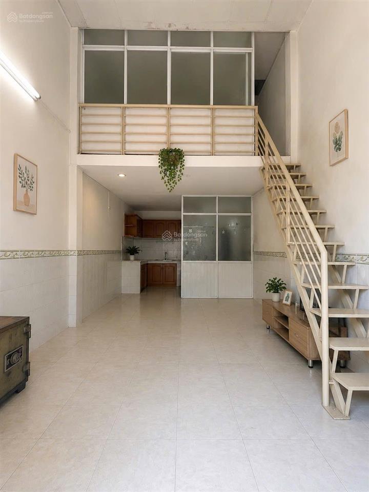 Nhà bán đường 19 bhha quận bình tân, giáp ranh tân phú 4,2m x 8m trệt, lửng 2pn