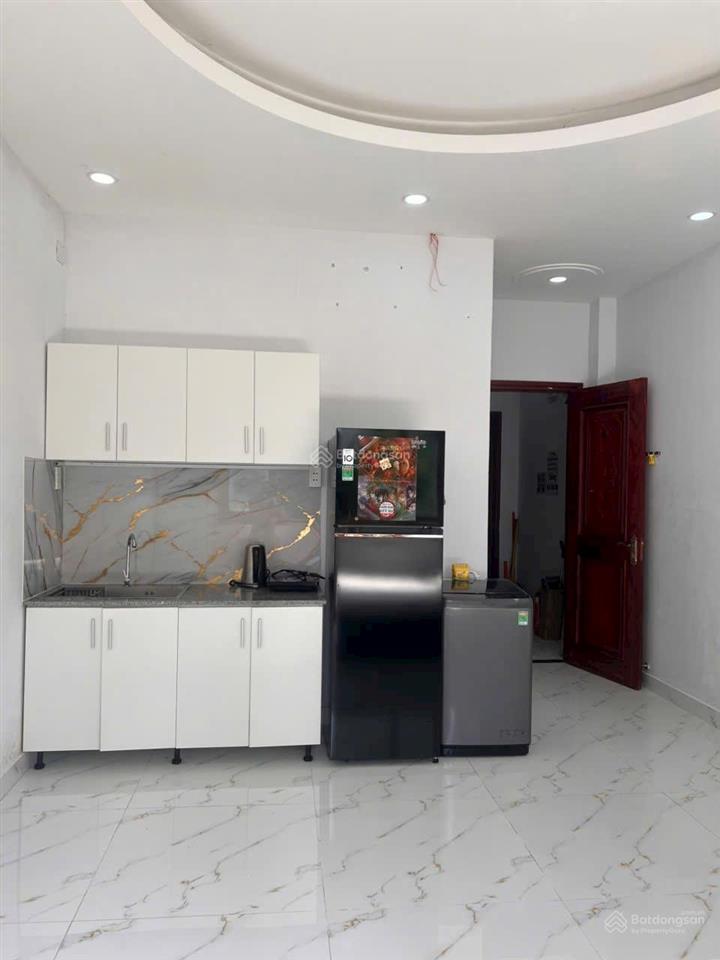 Cho thuê chdv đường lạc long quân p9 tân bình 25m2 đầy đủ nội thất