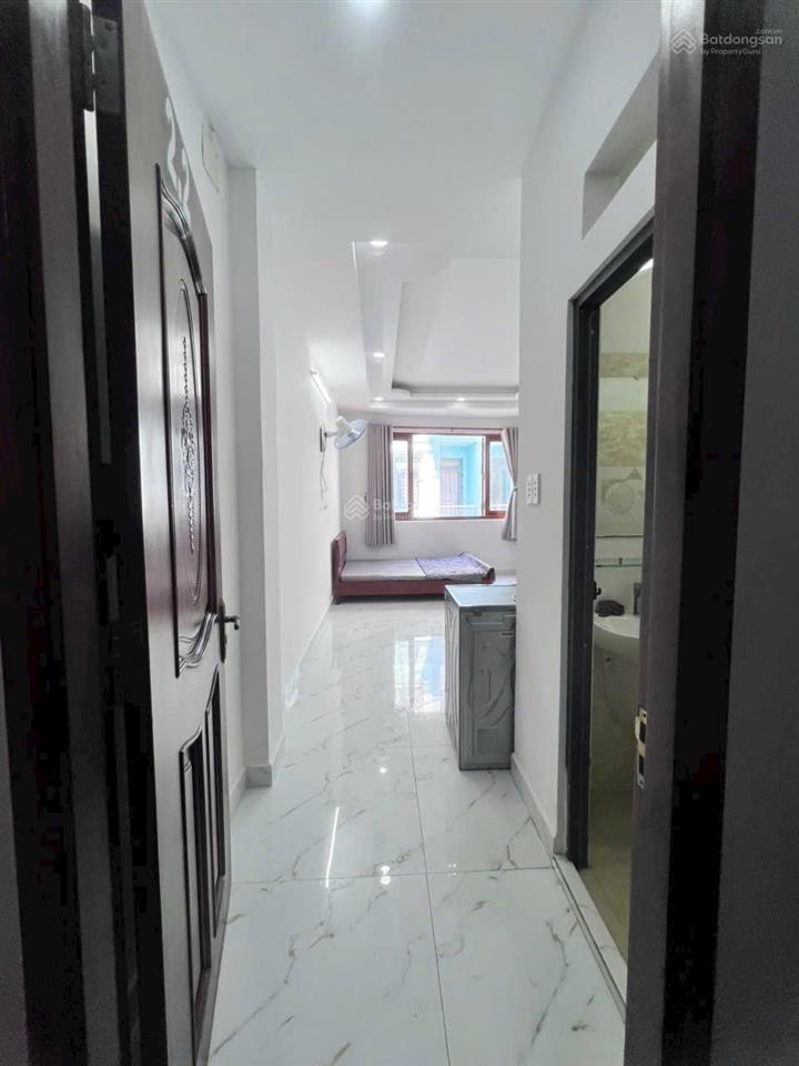 Cho thuê chdv đường lạc long quân p9 tân bình 25m2 đầy đủ nội thất