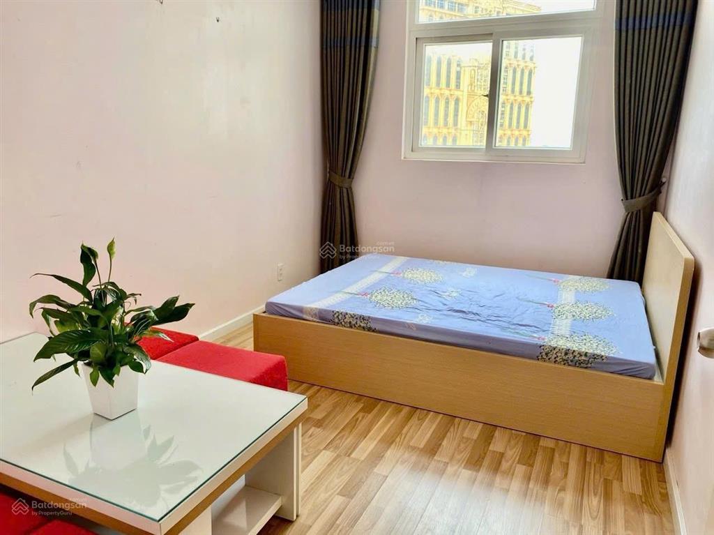 Bán gấp cc đẹp tại 15 city gate towers, 2,8 tỷ, 73m2, 2pn, 2wc