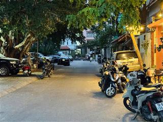Chính chủ bán căn hộ 2 ngủ tại licogi 13, 164 khuất duy tiến