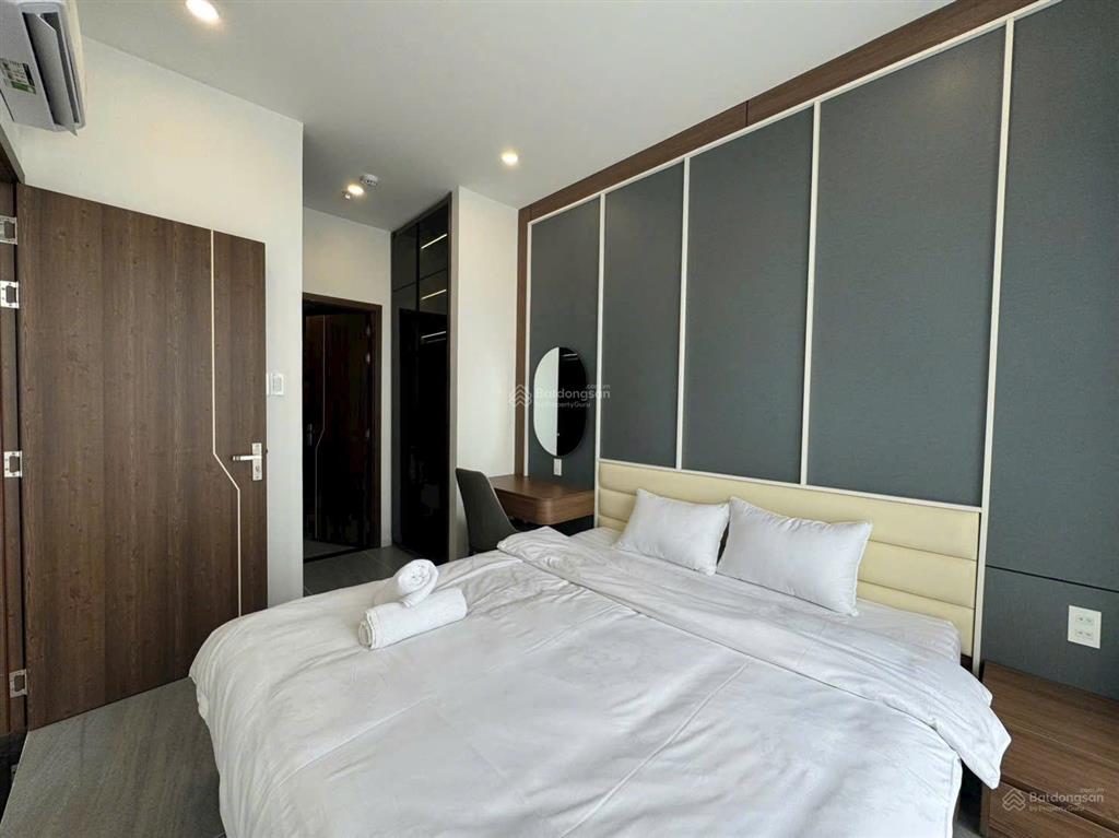 Deal tốt!! toà apartment mới 100%  16 căn  full khách vào là có dòng tiền ngay