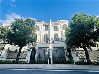 Bán biệt thự song lập góc ngọc trai 150m2, gần vườn hoa. giá 39 tỷ