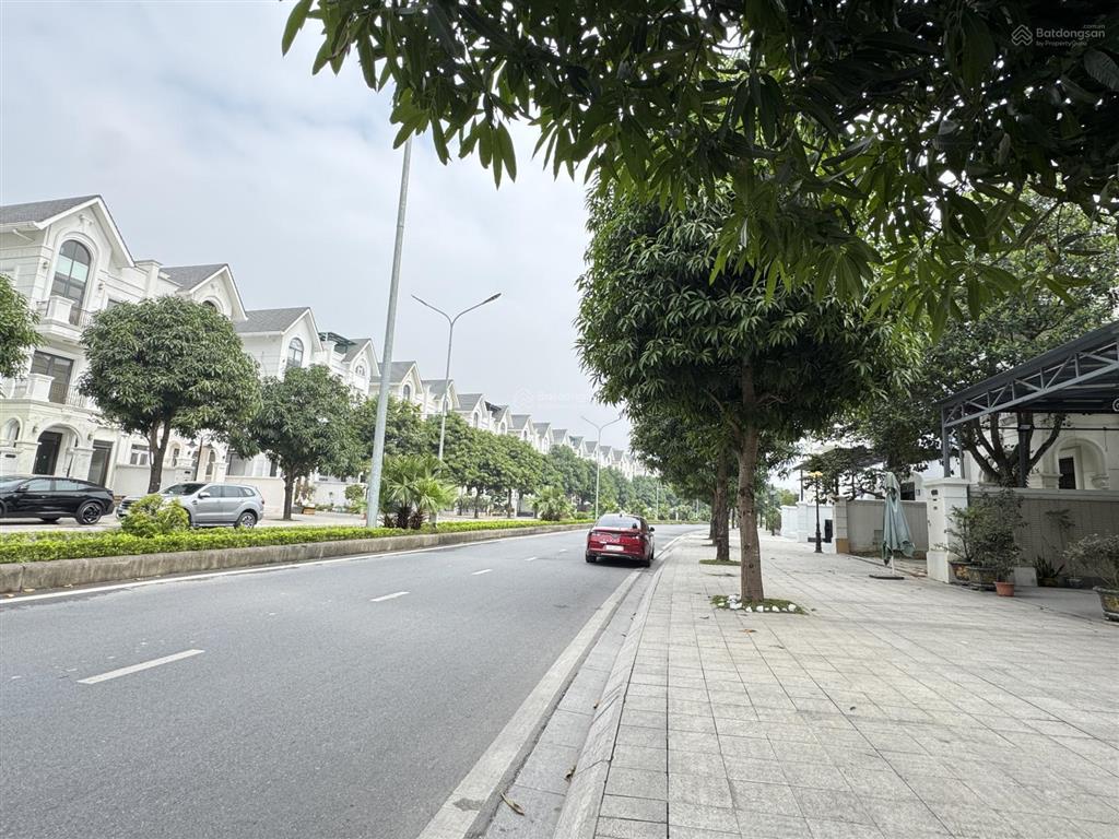 Chính chủ bán biệt thự song lập 150m2 đường 30m, đã hoàn thiện và đang cho thuê