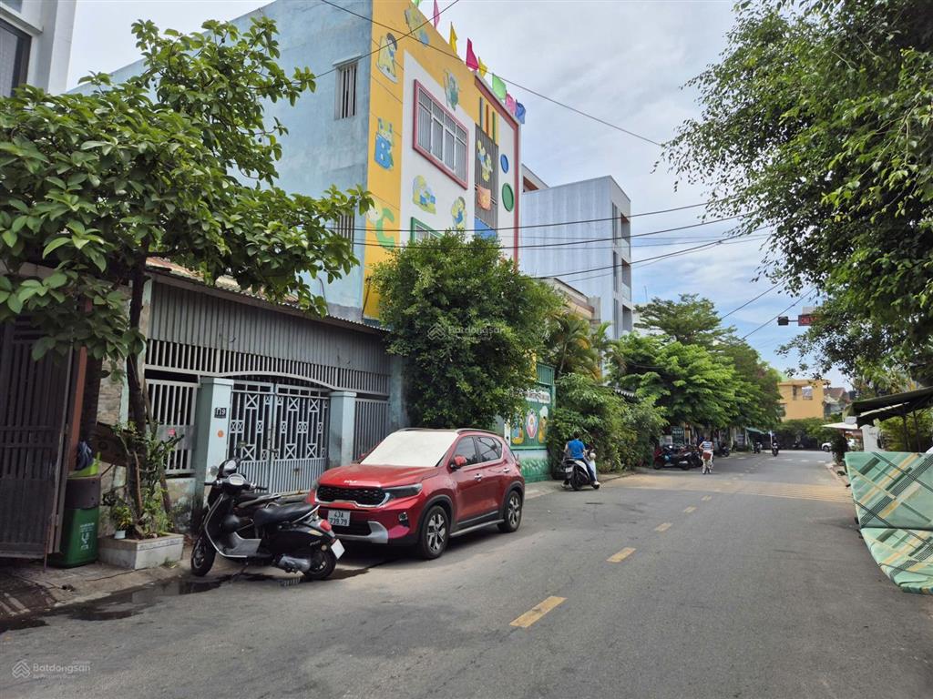 Chào bán lô đất lưng tựa núi mặt hướng biển, 2 mặt tiền đường phó đức chính, sơn trà diện tích lớn