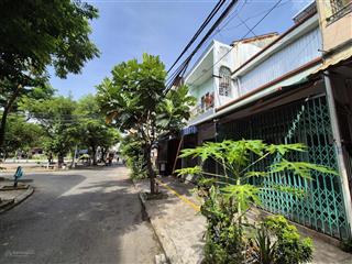 Bán nhà ven biển đà nẵng  đường nhựa ô tô  cách nhà 20m là công viên phù hợp nghĩ dưỡng an cư
