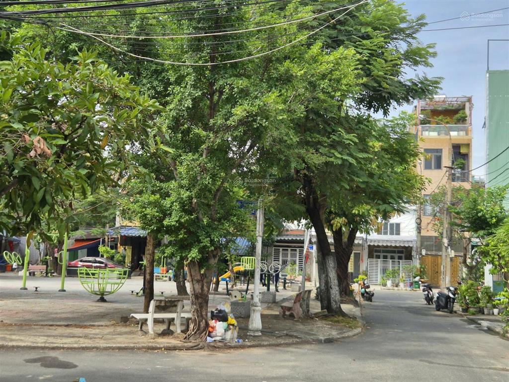Bán nhà 3 tầng 1 lững đường an hải bắc 3  1km ra bãi tắm mỹ khê  20m là công viên tuyệt đẹp
