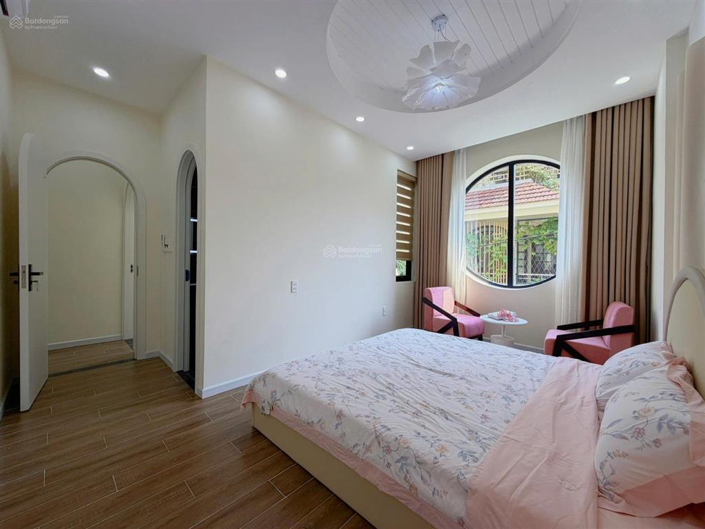 Chào bán villa 5 phòng ngủ mặt tiền 8m thiết kế tinh tế quý phái sang trọng kề novotel ven sông hàn