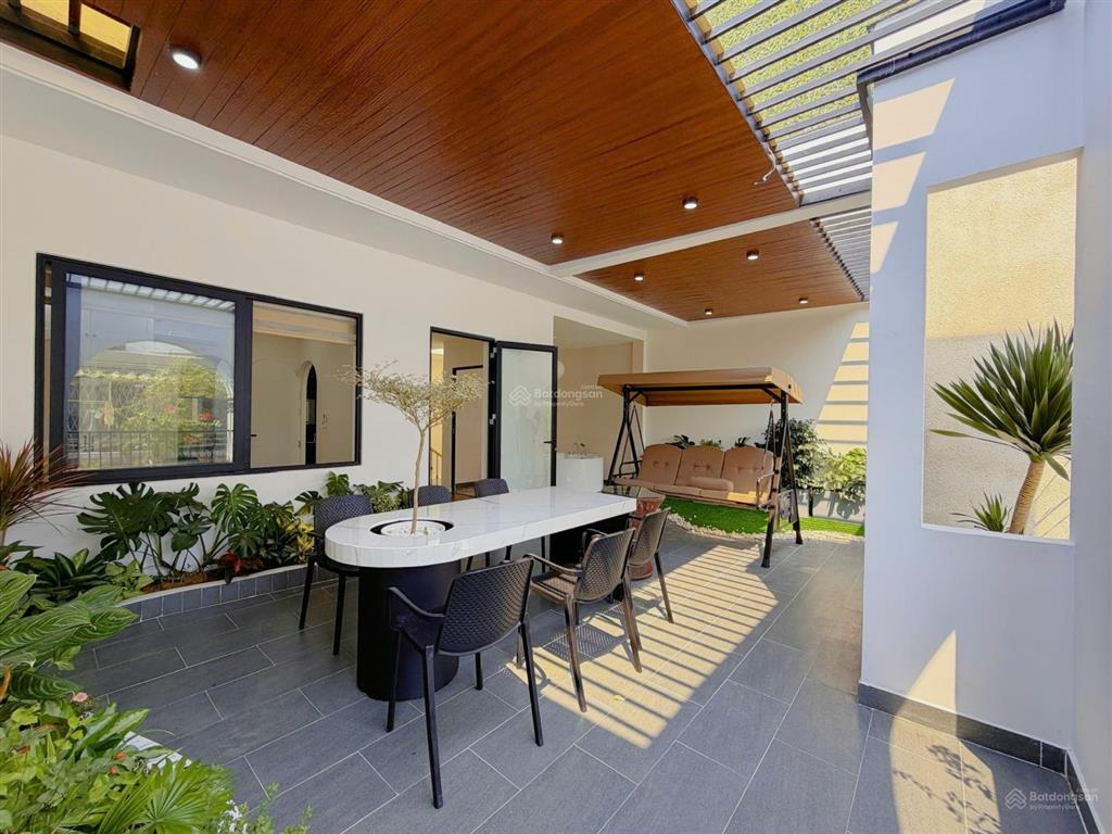 Chào bán villa 5 phòng ngủ mặt tiền 8m thiết kế tinh tế quý phái sang trọng kề novotel ven sông hàn