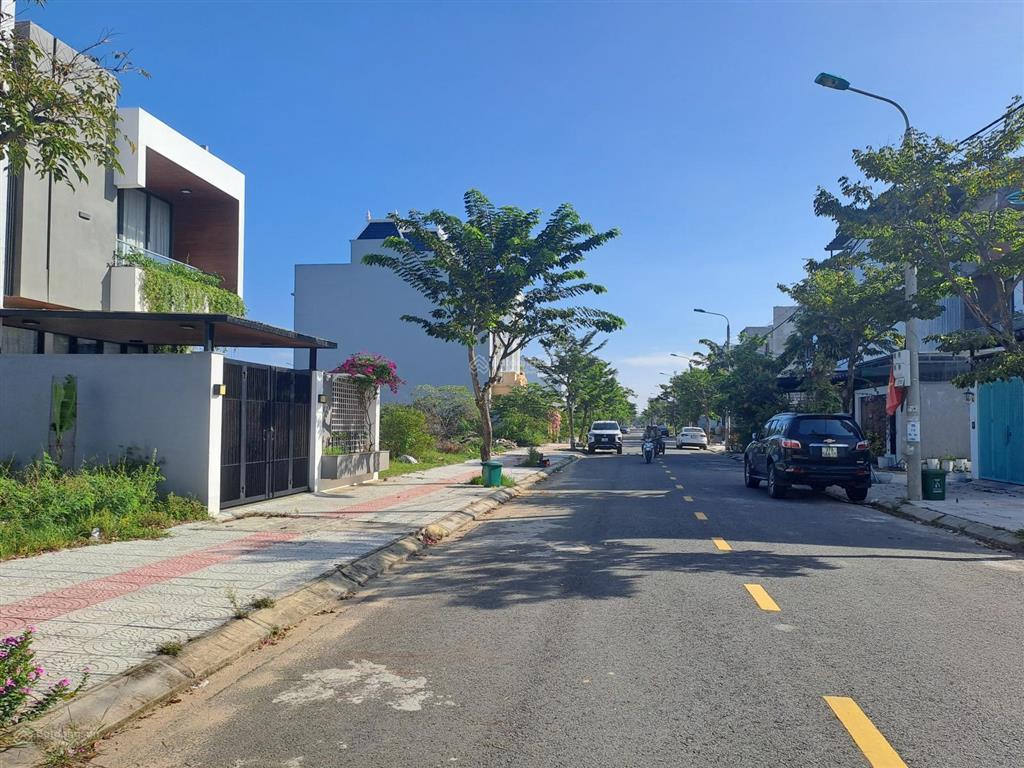 Chào bán nam hoà xuân lô ven sông đối lưng trục chính minh mạng rất đẹp phù hợp an cư, nghỉ dưỡng
