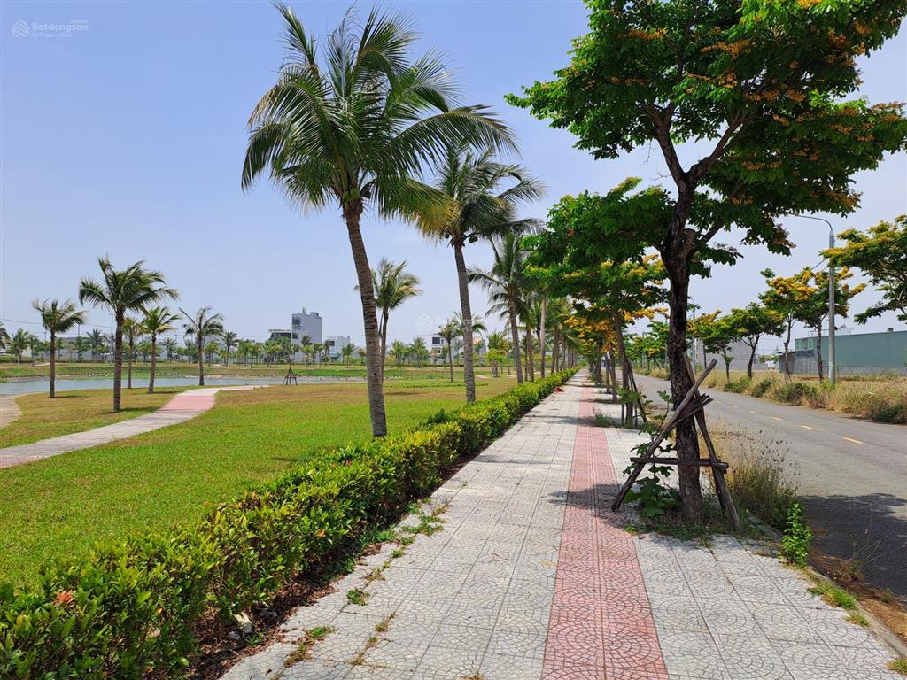 Chào bán nam hoà xuân lô ven sông gần biển đối lưng công viên đầm sen cực kỳ đẹp.