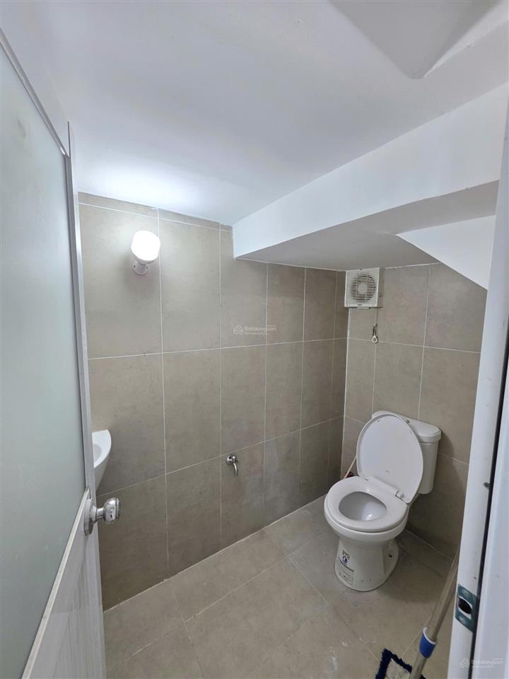 Cho thuê nhà khu dân cư champaca garden khép kín có bảo vệ 24/24, phường đông hòa, thành phố dĩ an
