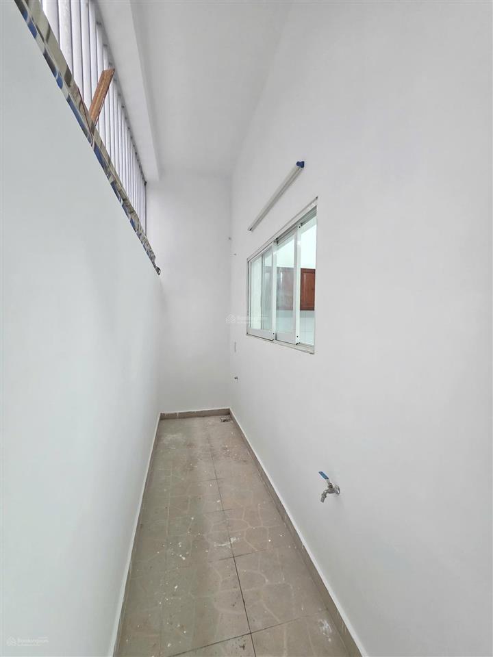 Cho thuê nhà khu dân cư champaca garden khép kín có bảo vệ 24/24, phường đông hòa, thành phố dĩ an
