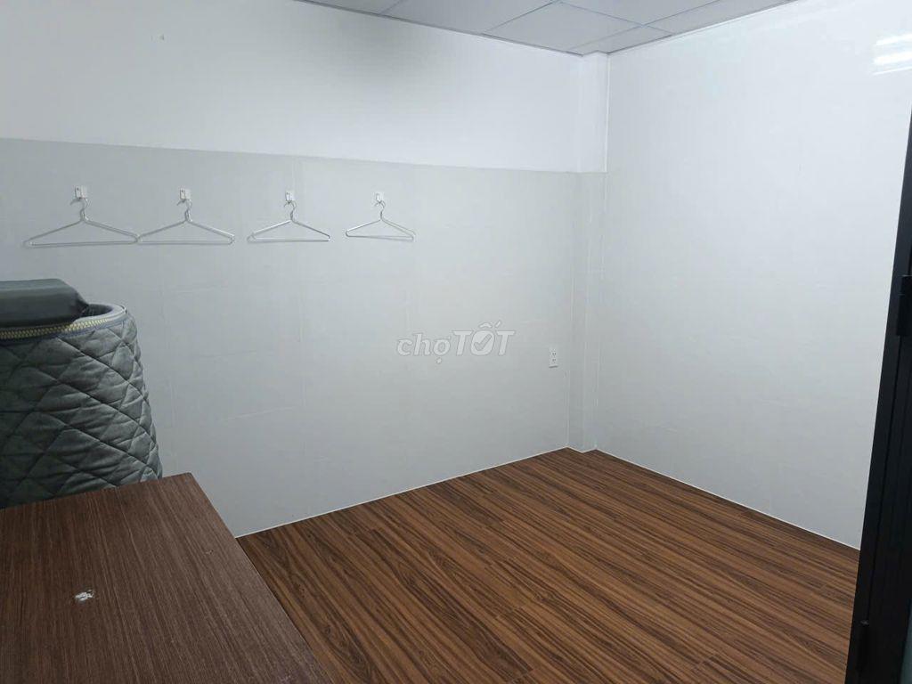 Phòng trọ mới xây Trung tâm Quận 1 