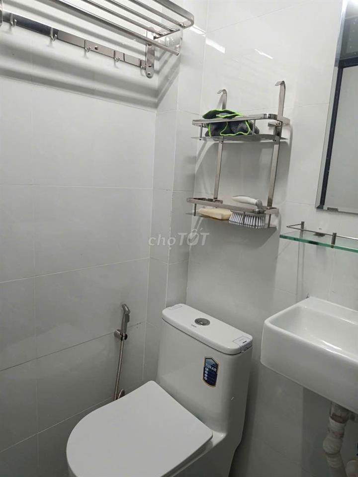 Phòng trọ mới xây Trung tâm Quận 1 