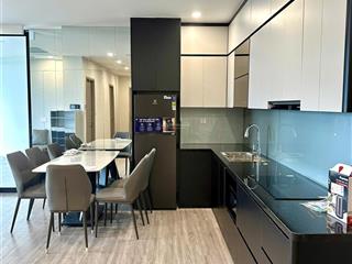Cho thuê 3pn2wc sân vườn 126m² sử dụng tại tòa sky forest