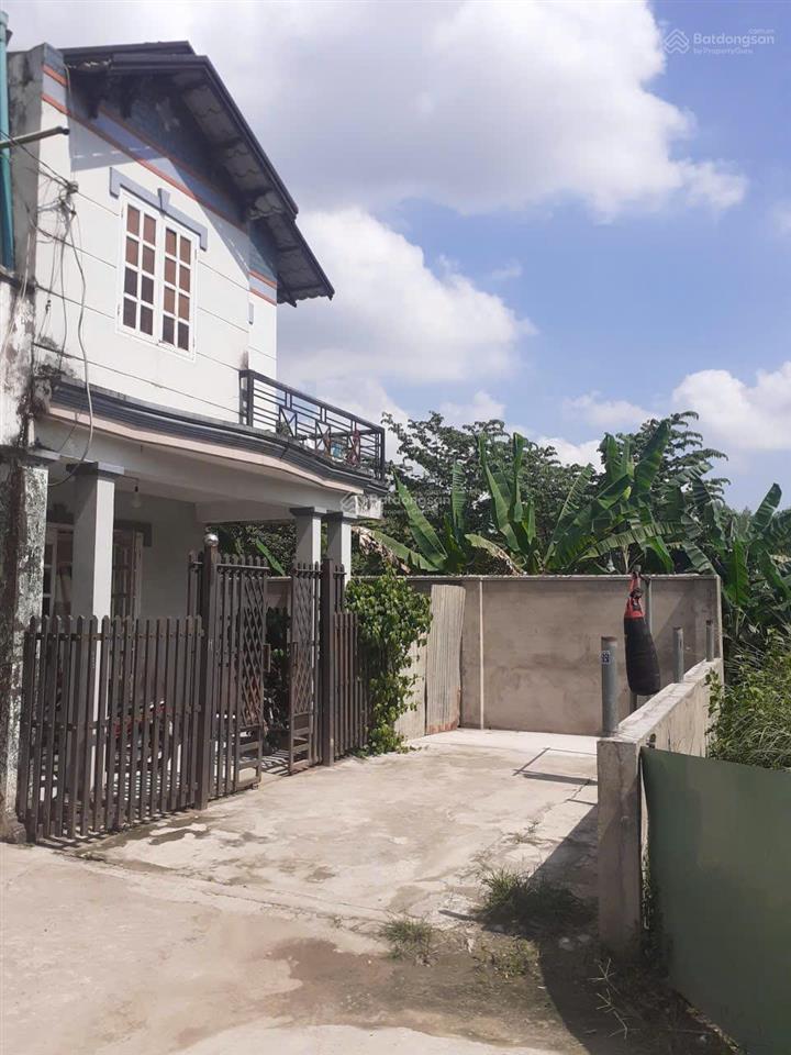 Chủ chuyển sài gòn  bán gấp nhà 233.8m2 hố nai 3  có sẵn 3 phòng trọ  giá chỉ 1.x tỷ