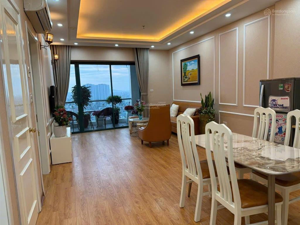 Cho thuê căn hộ cao cấp tại td plaza  vị trí siêu trung tâm, đầy đủ tiện ích