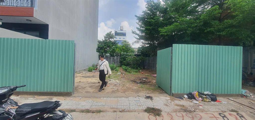 Bán 187m2, shr, xd 1 hầm, 1 trệt 3 lầu, đối diện đầm sen, khu dân trí cao