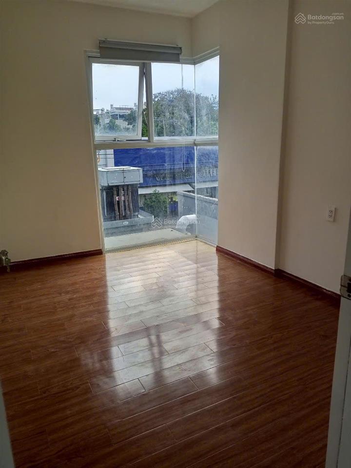 Cho thuê carillon 3 2pn 1wc diện tích 60m2, nhà trống, ở ngay