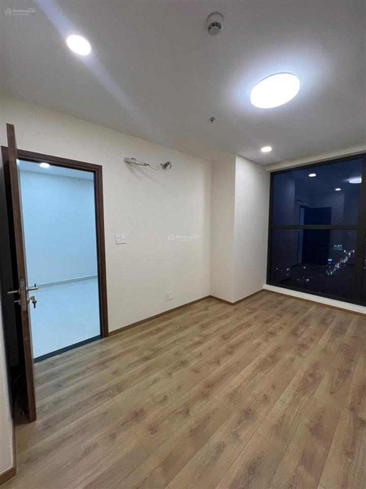 Cho thuê căn hộ 3pn, 3wc, 113.9m2, park legend, 24 triệu, hoàng văn thụ, tân bình