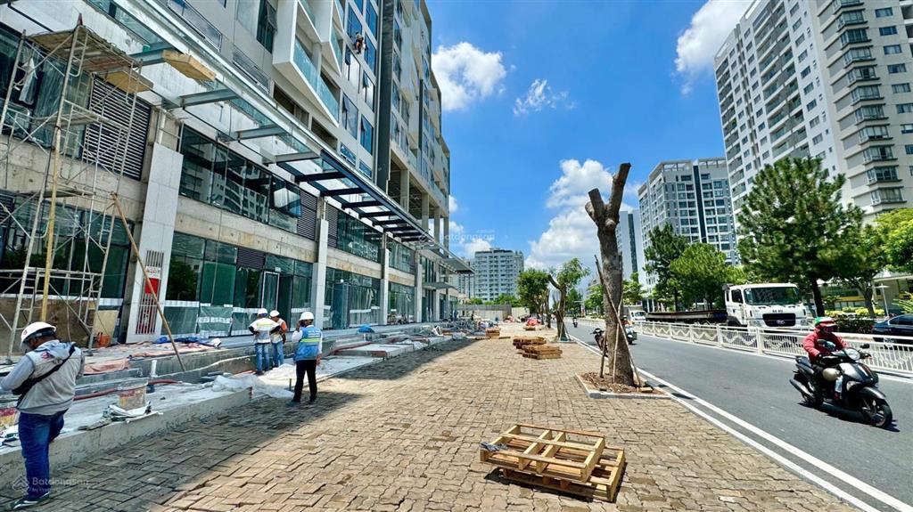 Bán shop the aurora mặt tiền nguyễn lương bằng giá gốc cđt 0906 328 ***