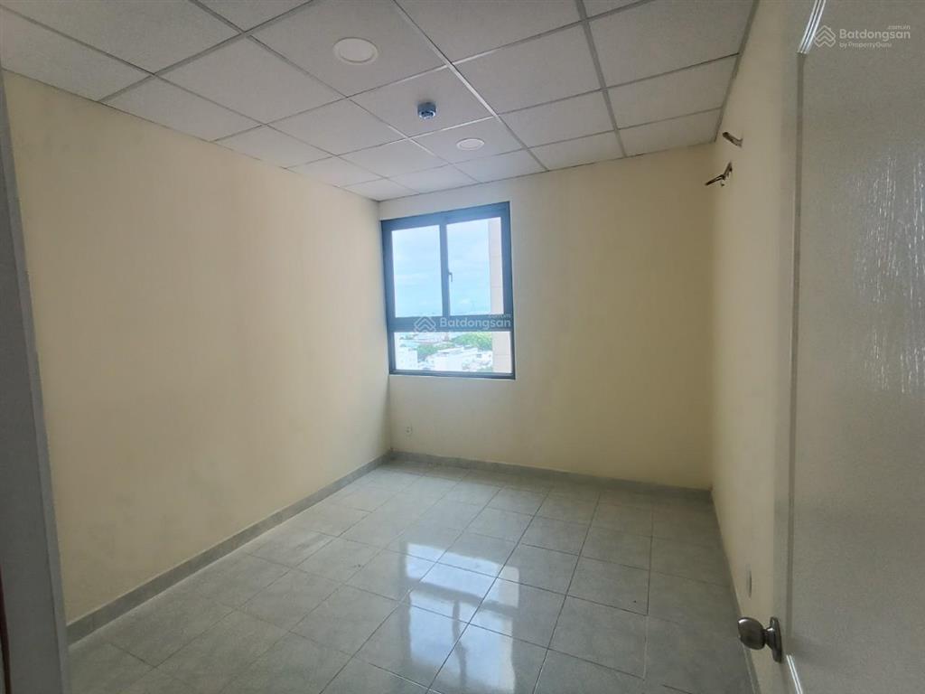 Bán gấp căn 1 phòng ngủ d'gold  38 m2 (880 triệu tổng giá)
