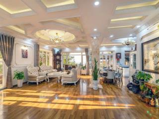 Biệt thự/dinh thự vip, kế bên dinh nam phương hoàng hậu, tp đà lạt. gía 99 tỷ
