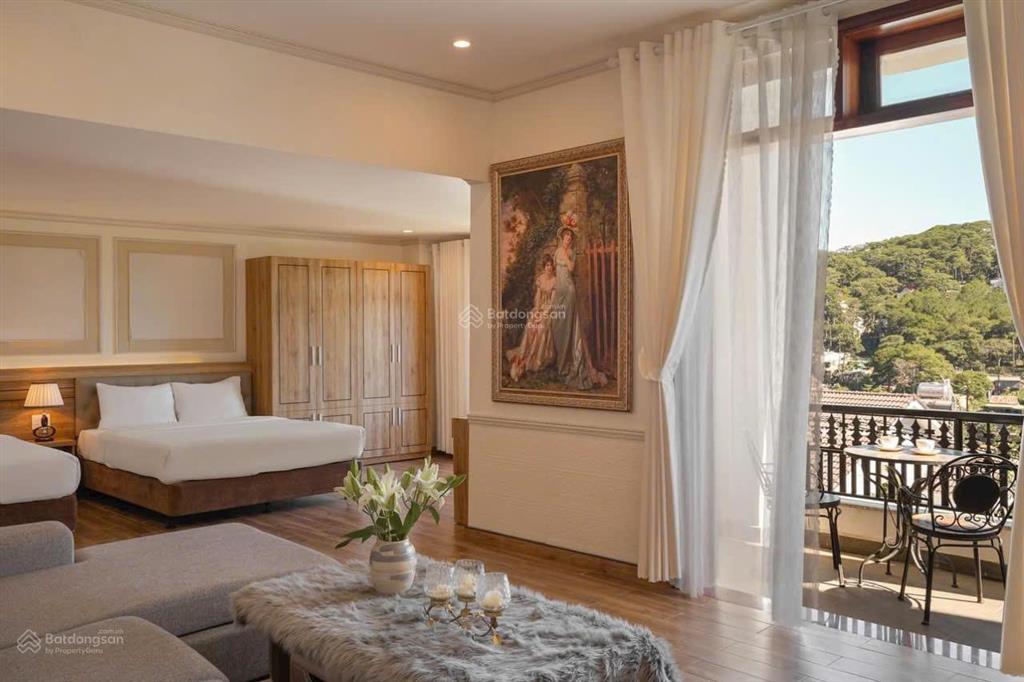 Bán căn villa góc 2 mt đặng thái thân, p. 3, đà lạt, 311.4m2, 12 phòng đang cho thuê 75tr/tháng