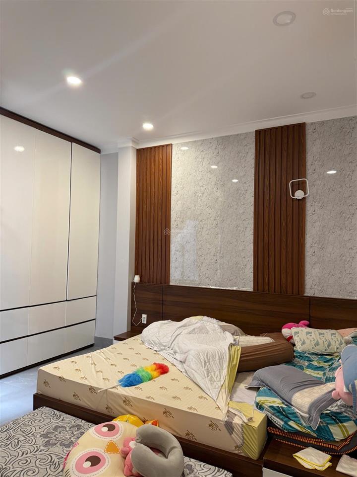 Bán nhà đường hoàng bích sơn, phường phú thủy, 1 trệt 1 lầu, 4 phòng ngủ, 100m2