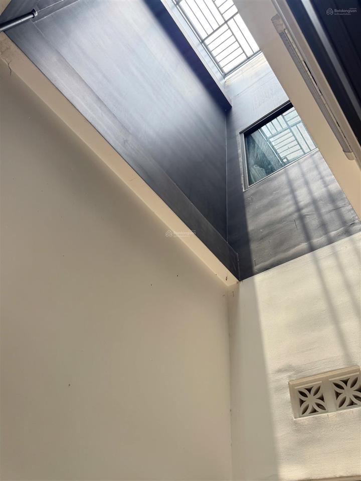 Bán nhà đường hoàng bích sơn, phường phú thủy, 1 trệt 1 lầu, 4 phòng ngủ, 100m2