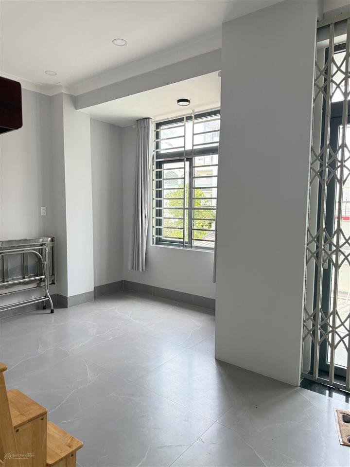 Bán nhà đường hoàng bích sơn, phường phú thủy, 1 trệt 1 lầu, 4 phòng ngủ, 100m2