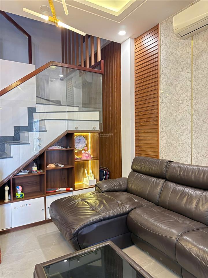 Bán nhà đường hoàng bích sơn, phường phú thủy, 1 trệt 1 lầu, 4 phòng ngủ, 100m2