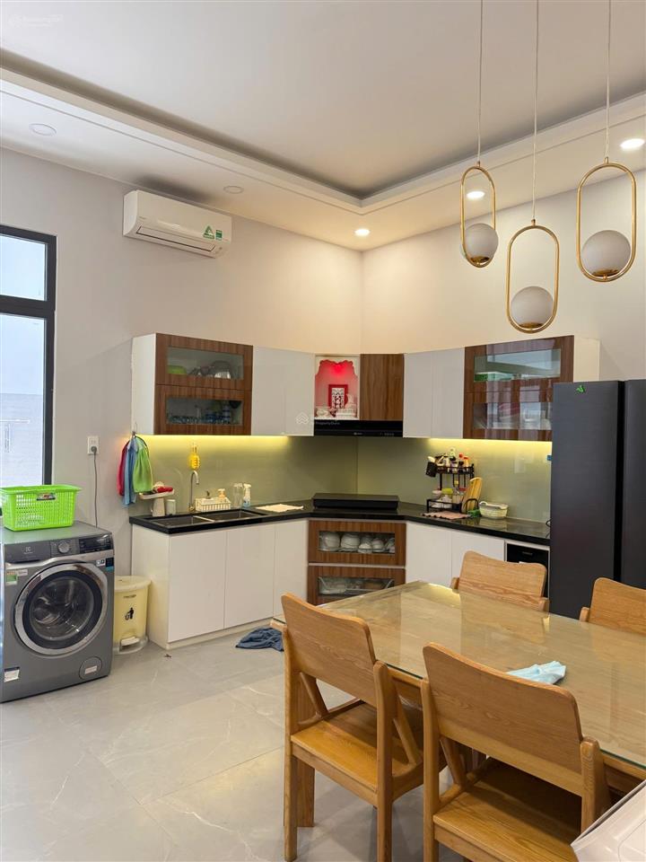 Bán nhà đường hoàng bích sơn, phường phú thủy, 1 trệt 1 lầu, 4 phòng ngủ, 100m2