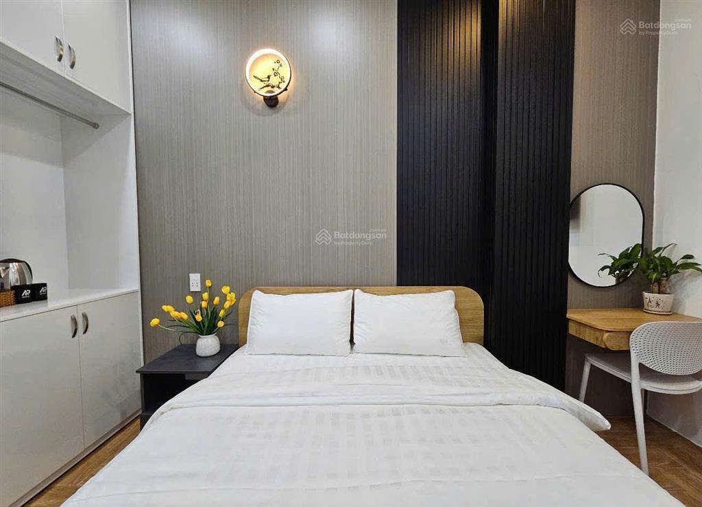 Bán khách sạn đang khai thác ổn định nguyễn gia trí (d2), p. 25, bình thạnh, 0383 333 ***