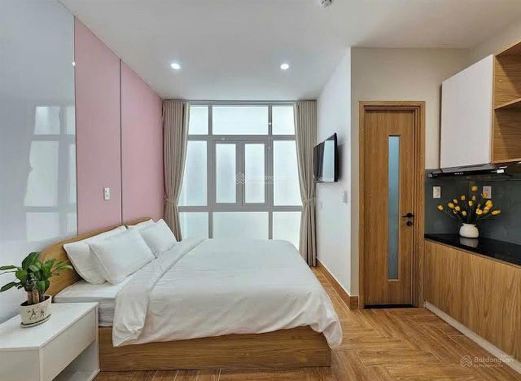 Bán khách sạn đang khai thác ổn định nguyễn gia trí (d2), p. 25, bình thạnh, 0383 333 ***